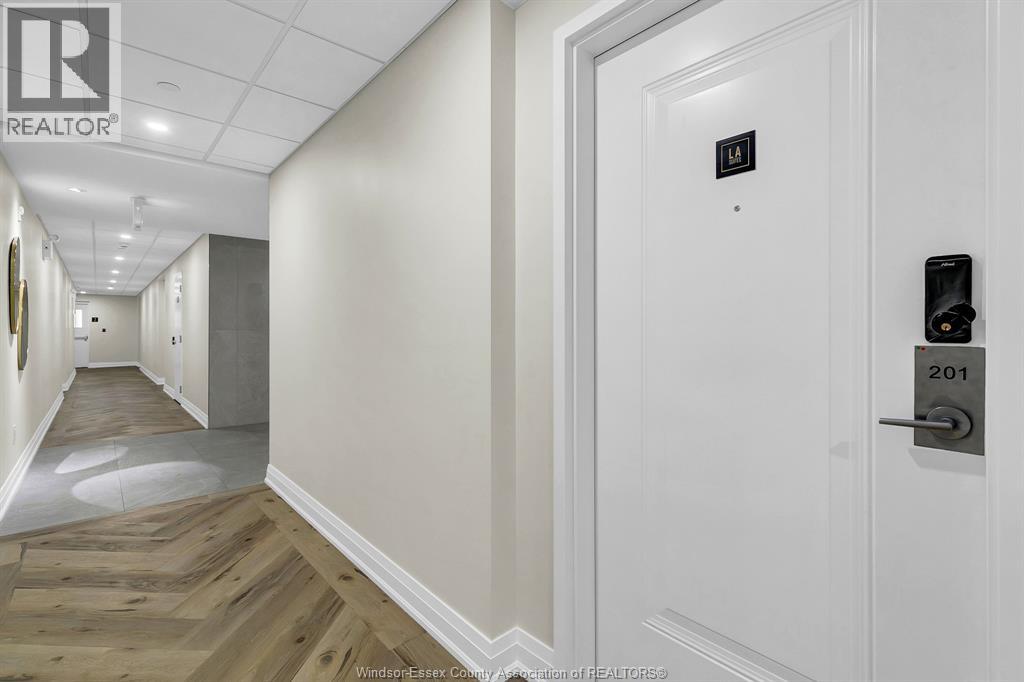 1740 Sprucewood Unit# 201, Lasalle, Ontario N9J 1X7 - Photo 11 - 26007407