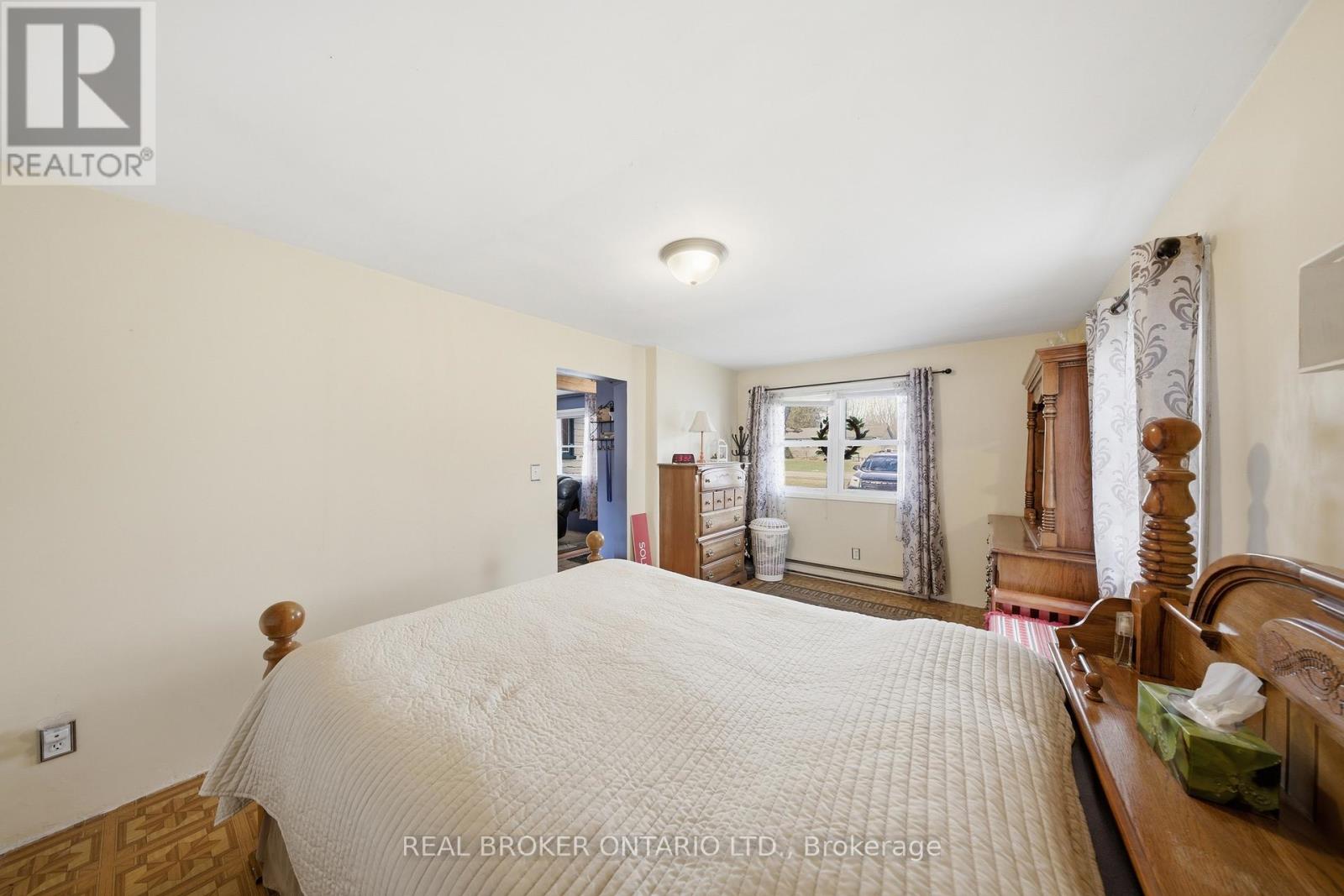 1247 Old 8 Highway, Hamilton, Ontario  L0R 1Z0 - Photo 11 - X12972408