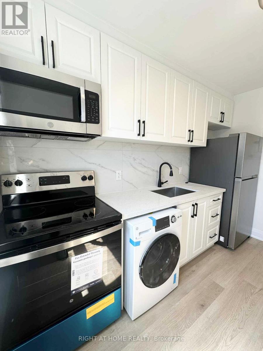 3 - 155 Stinson Street, Hamilton, Ontario  L8N 1S7 - Photo 3 - X12972486