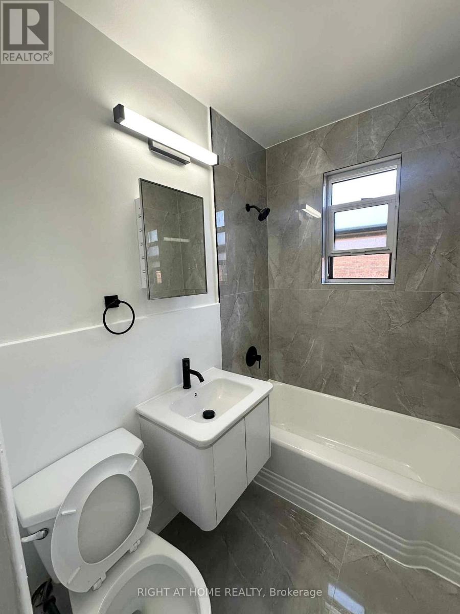 3 - 155 Stinson Street, Hamilton, Ontario  L8N 1S7 - Photo 4 - X12972486