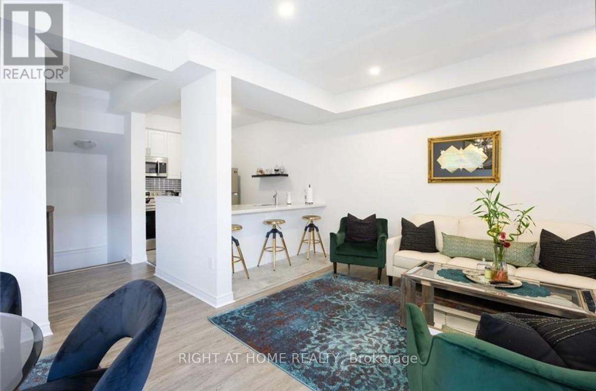 31 Cleland Avenue, Hamilton, Ontario  L5R 0G2 - Photo 8 - X12972516