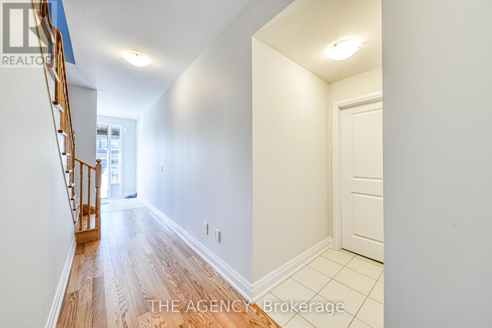 53 Butler Boulevard, Kawartha Lakes, Ontario  K9V 4R1 - Photo 2 - X12972524