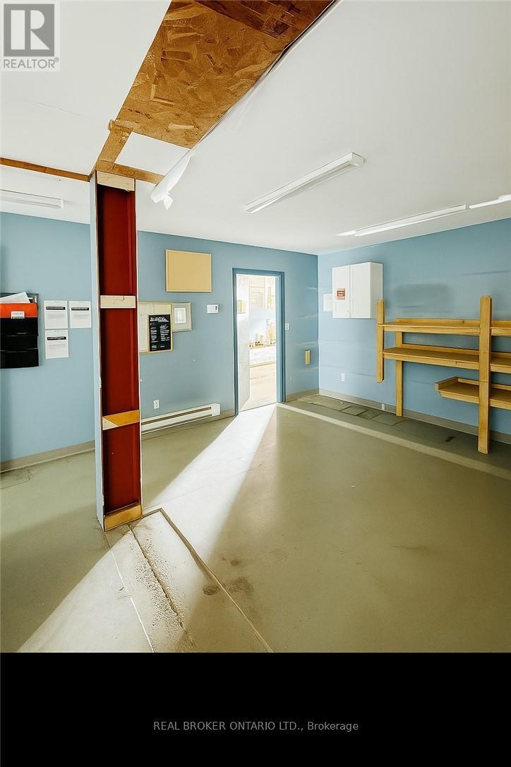 1,2,3 South - 94 Dunkirk Road, St. Catharines, Ontario  L2P 3H4 - Photo 5 - X12972554