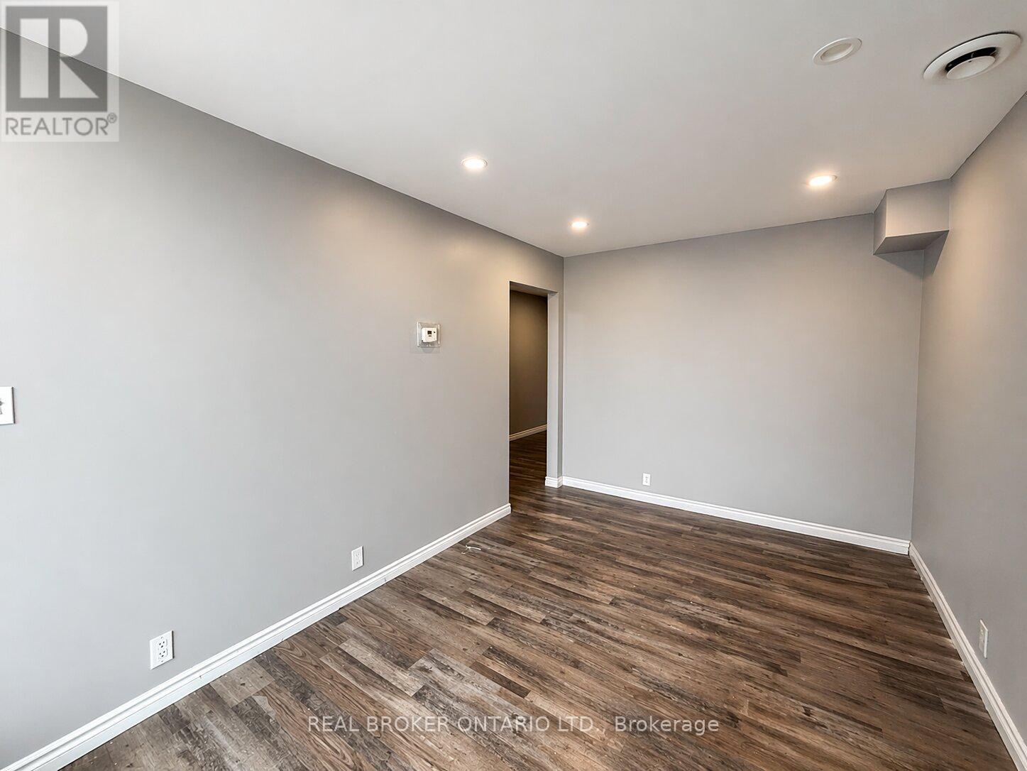 I - 227 Bunting Road, St. Catharines, Ontario  L2M 3Y2 - Photo 5 - X12972578