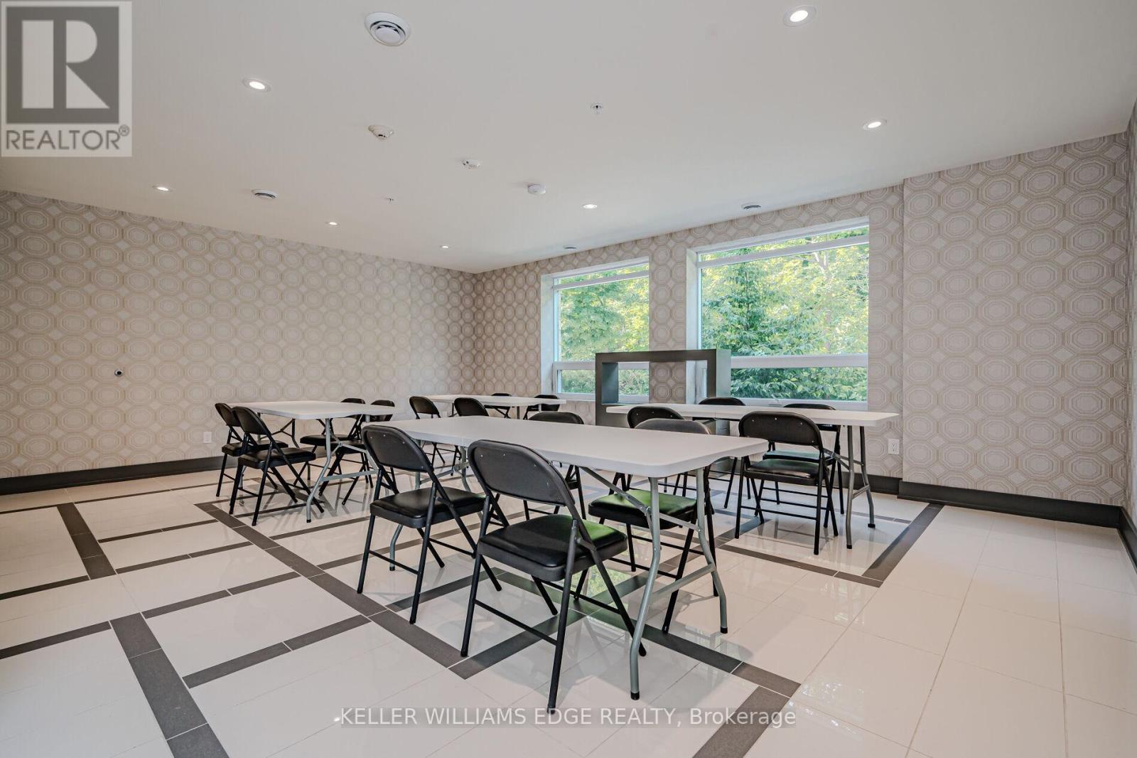 202 - 479 Charlton Avenue E, Hamilton, Ontario  L8N 0B4 - Photo 23 - X12972614