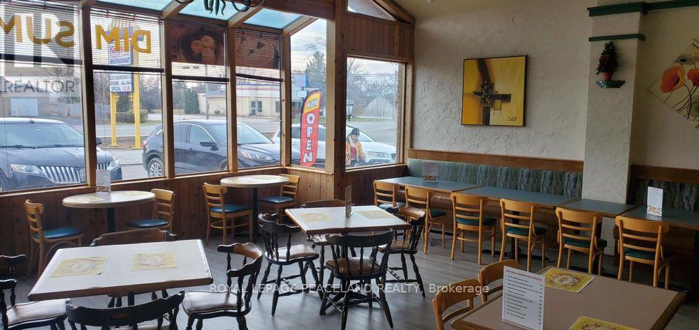 94 King Street E, Lambton Shores, Ontario  N0N 1J0 - Photo 3 - X12972696