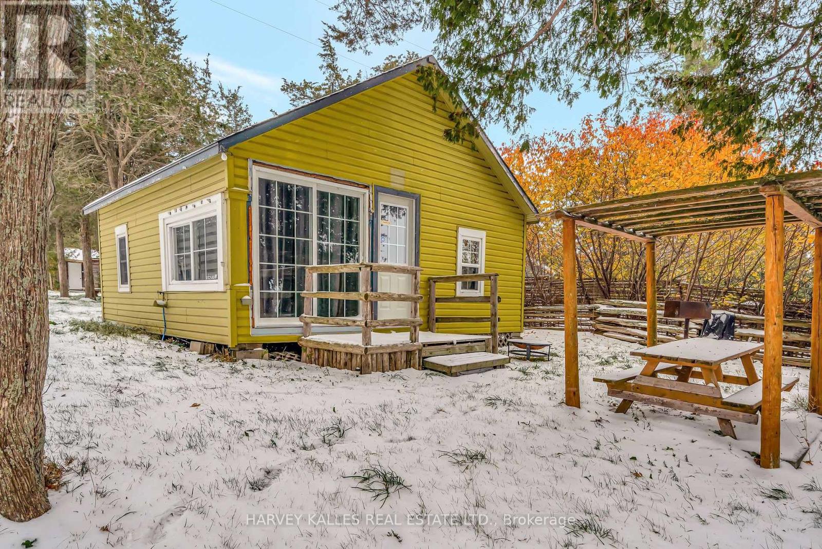 58 Valhalla Lane, Prince Edward County, Ontario  K0L 1P0 - Photo 13 - X12972700