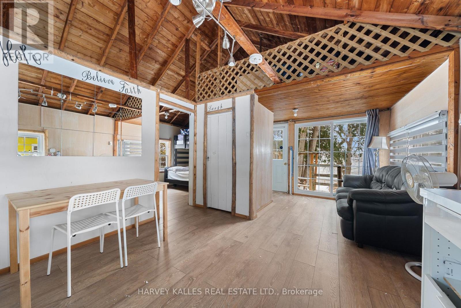 58 Valhalla Lane, Prince Edward County, Ontario  K0L 1P0 - Photo 38 - X12972700