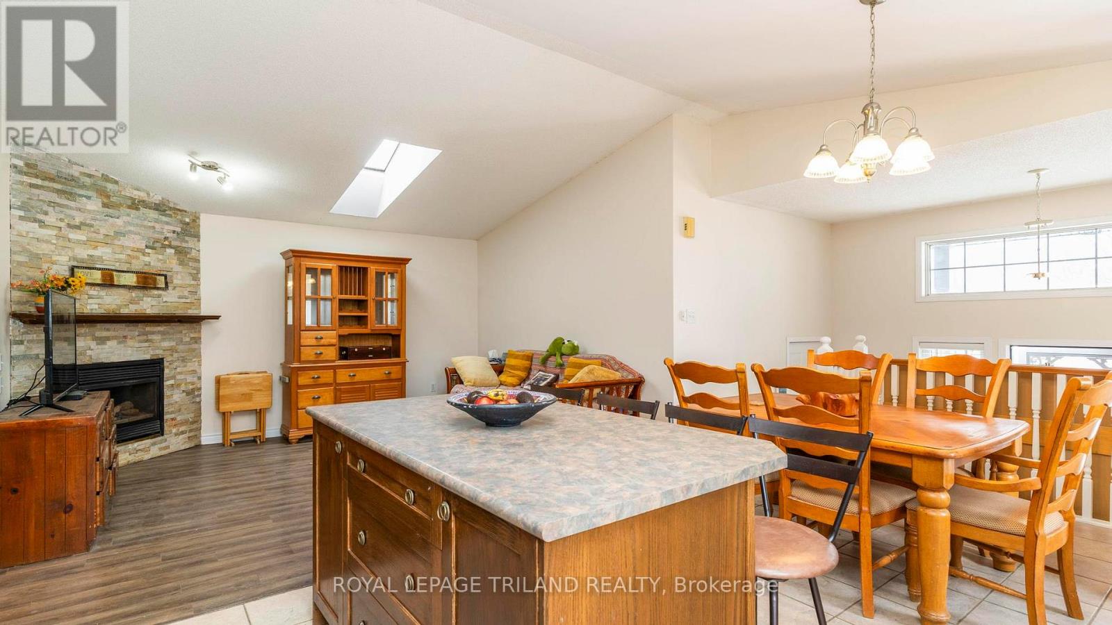 57 Simms Court, London South, Ontario  N5Z 5E7 - Photo 15 - X12900766