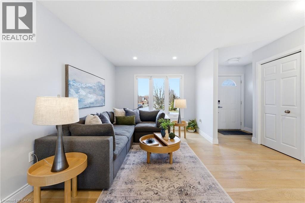 135 Stirling Macgregor Drive, Cambridge, Ontario  N1S 5A1 - Photo 6 - 40818711