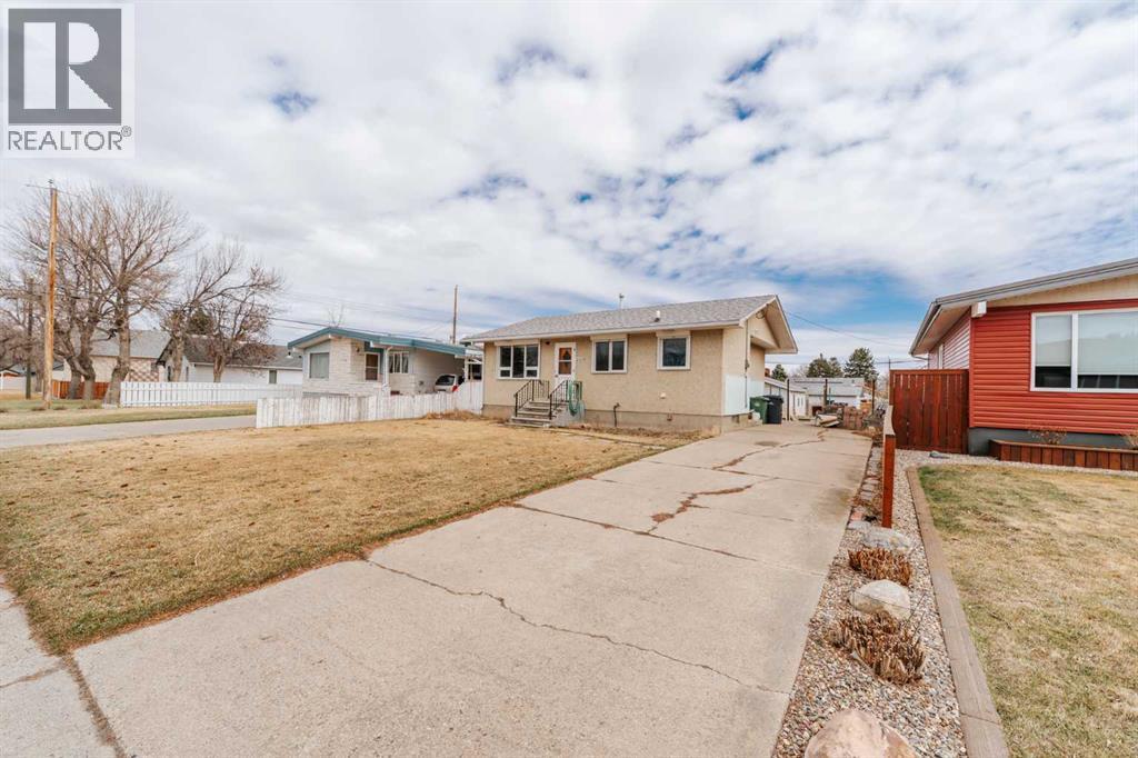 2109 18 Street, Coaldale, Alberta  T1M 1G2 - Photo 6 - A2297498