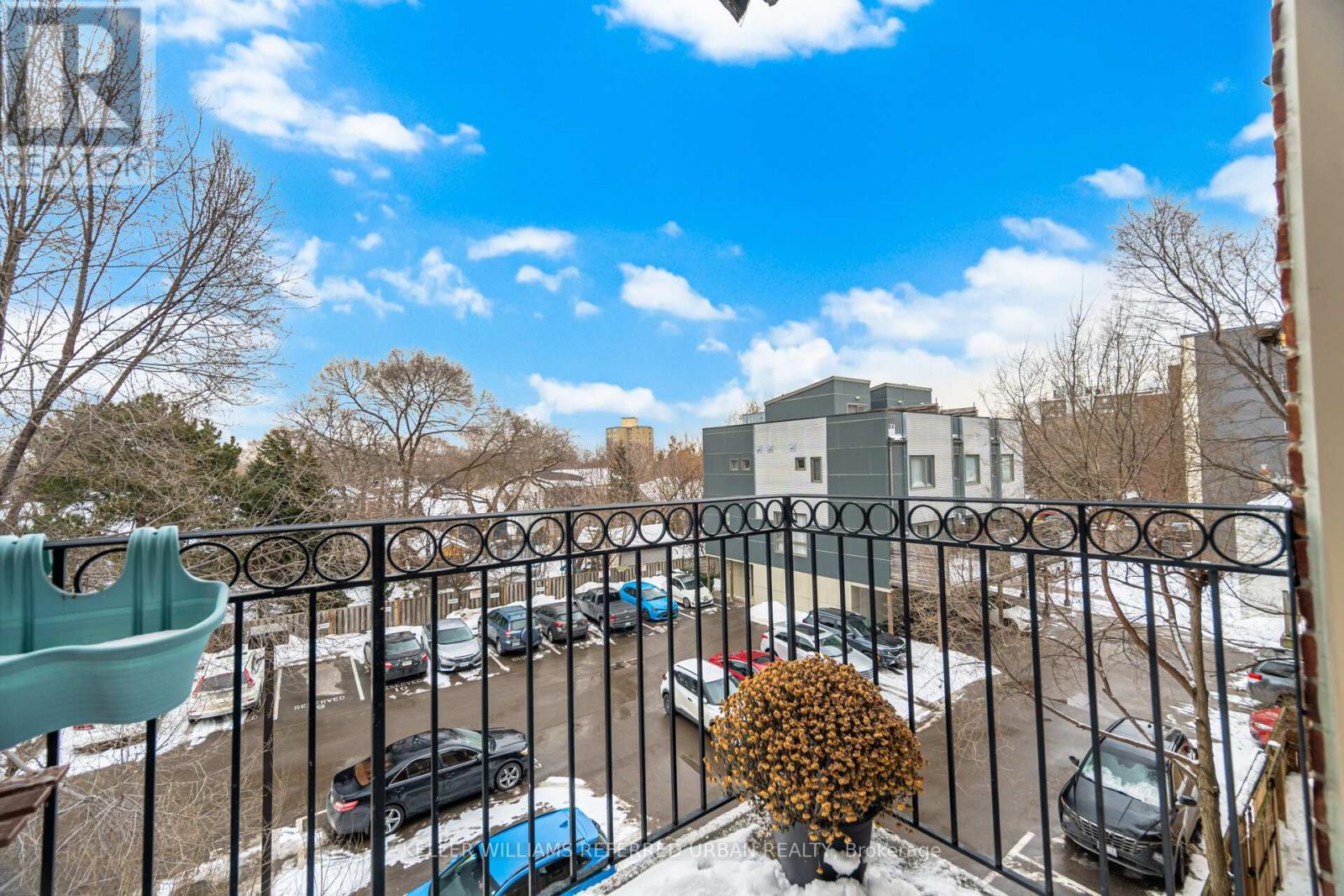 305 - 459 Kerr Street, Oakville, Ontario  L6K 3C2 - Photo 21 - W12886274