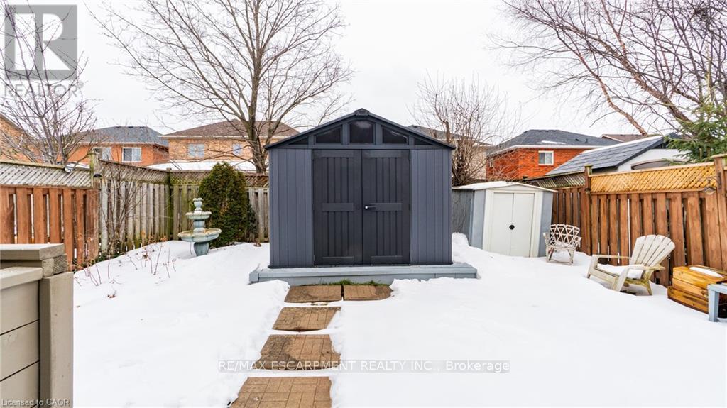 2062 Westmount Drive, Oakville, Ontario  L6M 3P2 - Photo 49 - W12967370