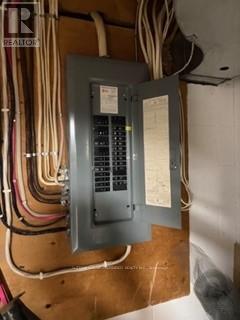 25 Spring Place, Chatham-Kent, Ontario  N7L 4N8 - Photo 26 - X12972808