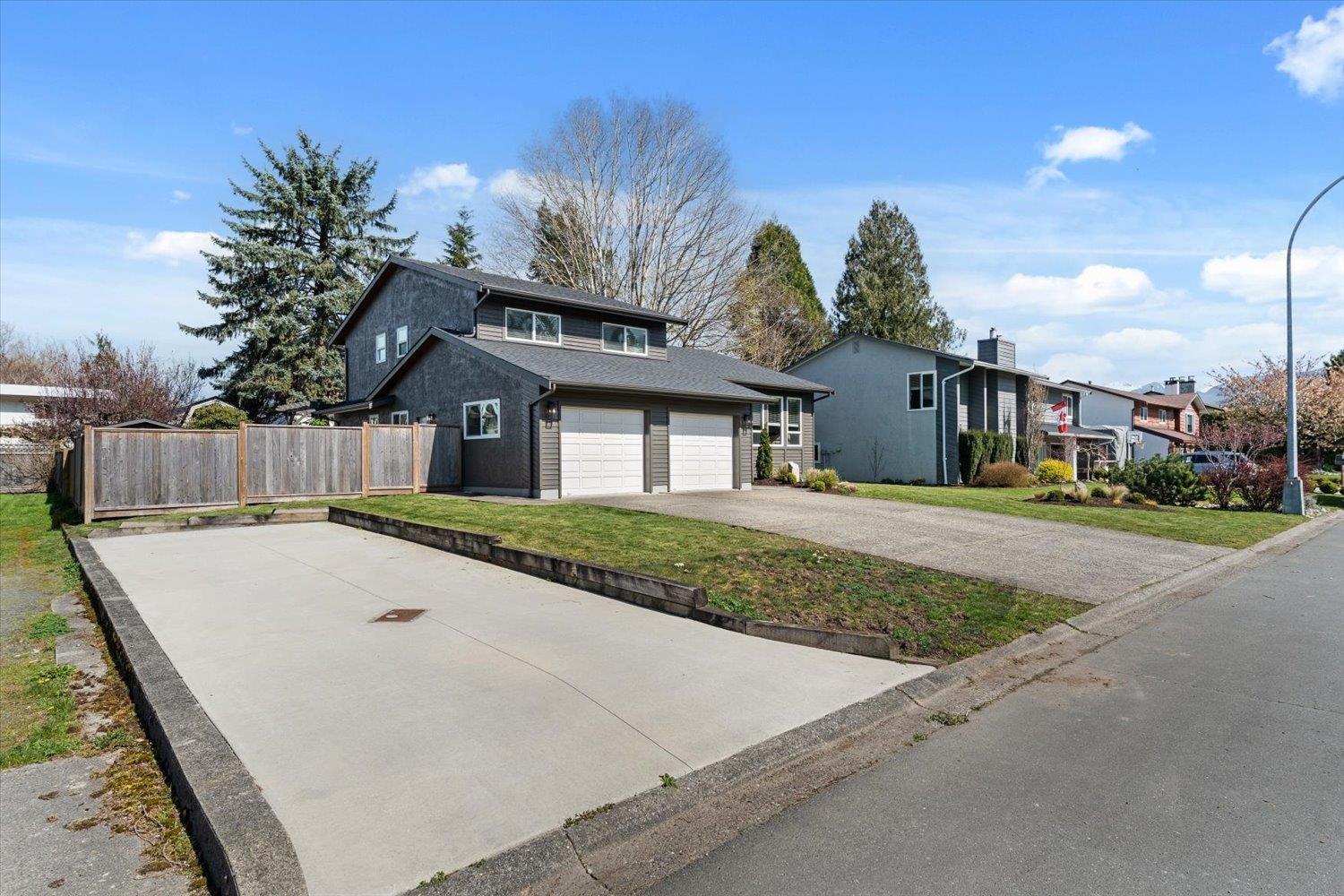 45201 Redwood Avenue, Sardis South, Chilliwack, British Columbia  V2R 1W2 - Photo 4 - R3108392