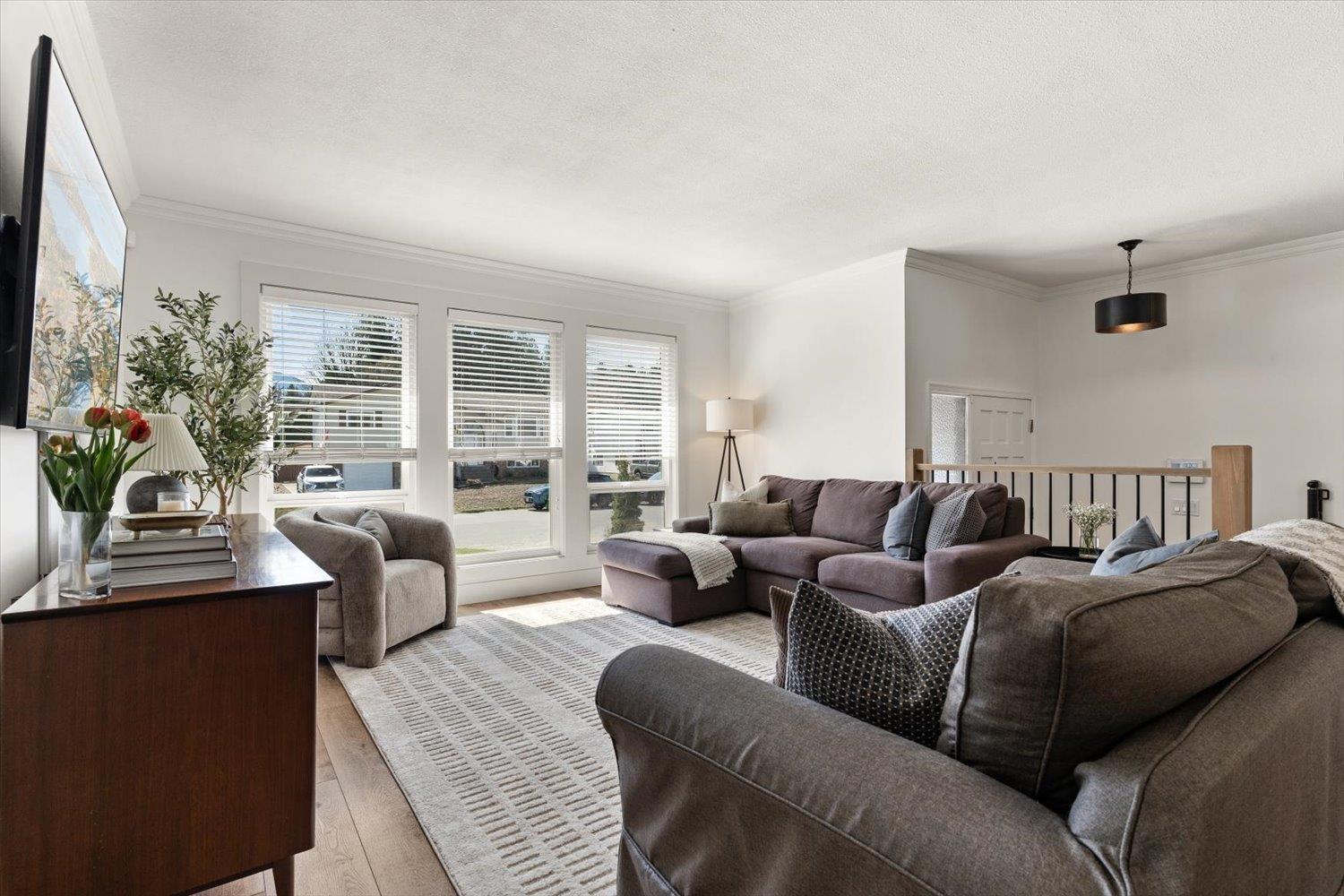 45201 Redwood Avenue, Sardis South, Chilliwack, British Columbia  V2R 1W2 - Photo 6 - R3108392