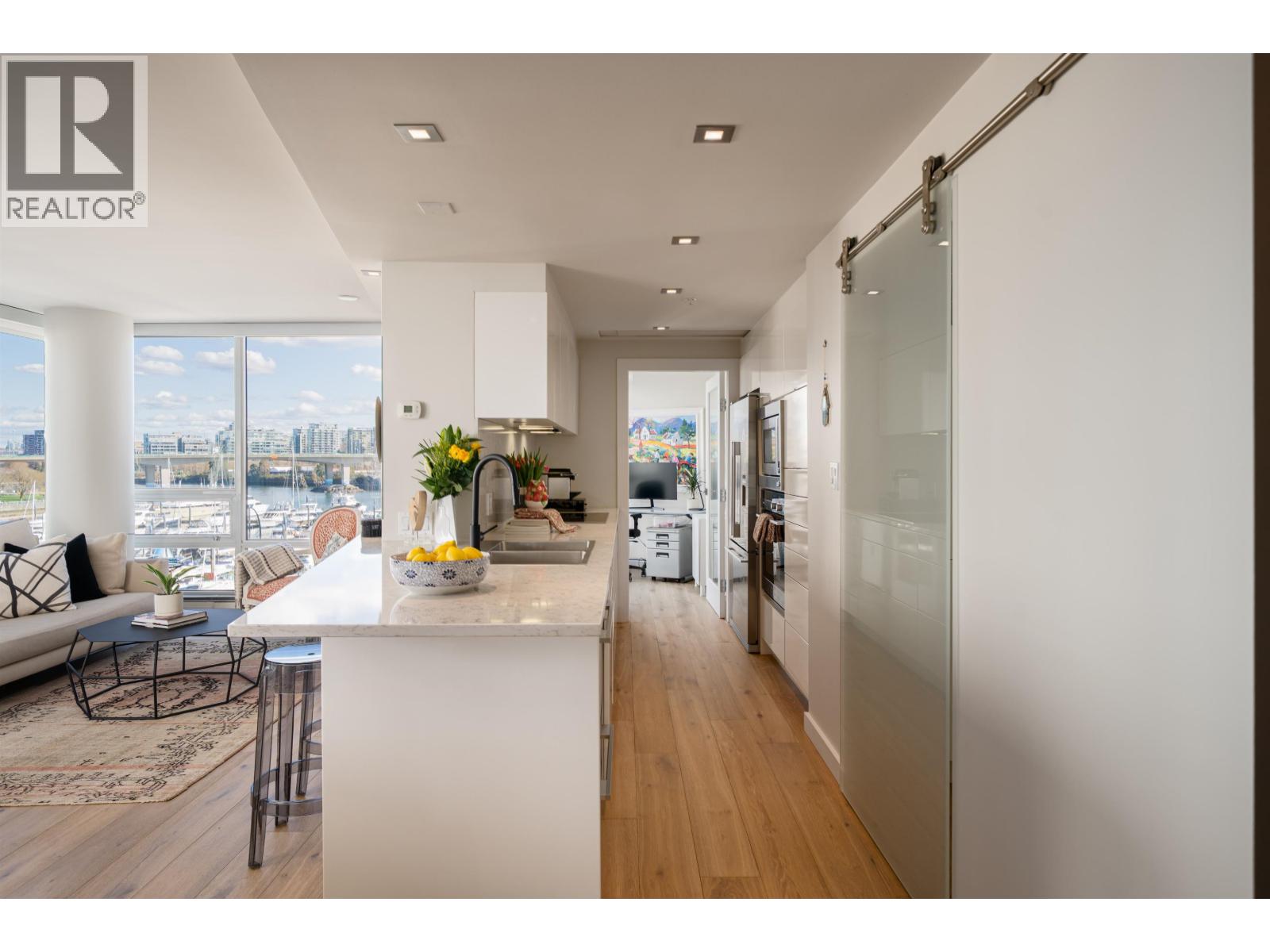 505 1201 Marinaside Crescent, Vancouver, British Columbia  V6Z 2V2 - Photo 14 - R3108396