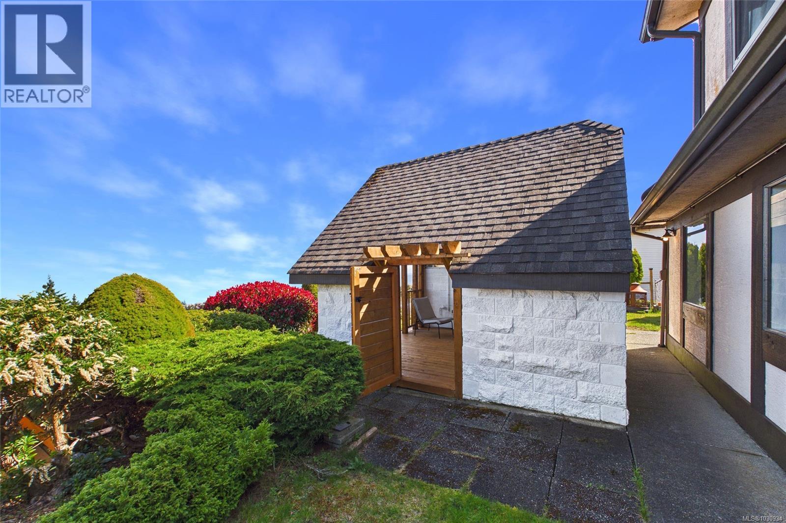 5246 Lost Lake Rd, Nanaimo, British Columbia  V9T 5E5 - Photo 36 - 1030934