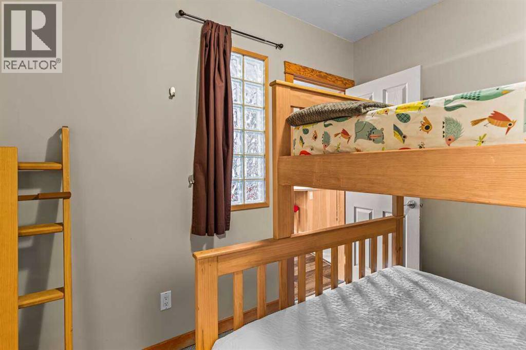 300, 1140 Railway Avenue, Canmore, Alberta  T1W 1P4 - Photo 38 - A2299405