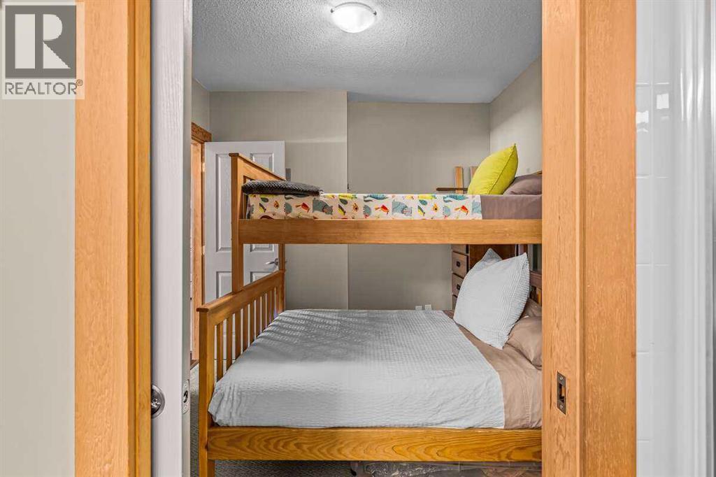 300, 1140 Railway Avenue, Canmore, Alberta  T1W 1P4 - Photo 37 - A2299405