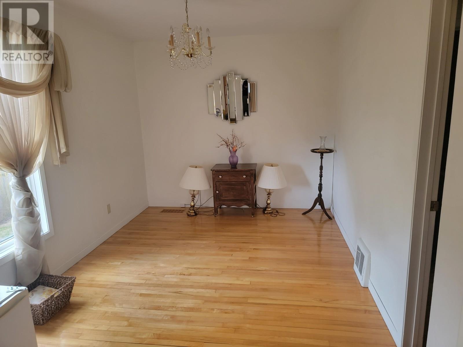 7 Lakeview Dr, Terrace Bay, Ontario  P0T 2W0 - Photo 5 - TB243578