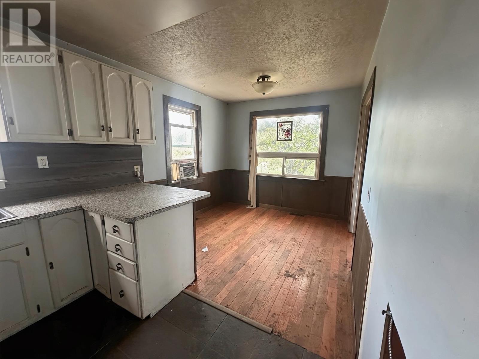 240 Hwy 11-17, Dorion, Ontario  P0T 2J0 - Photo 7 - TB2600635