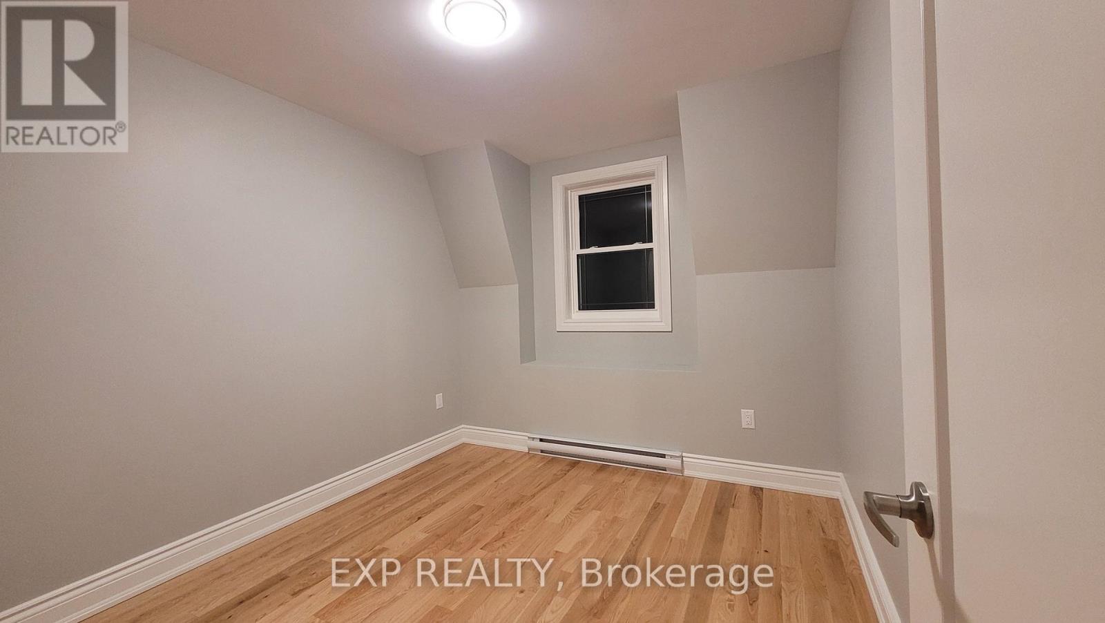 302 - 157 James Street, Ottawa, Ontario  K1R 5M4 - Photo 7 - X12972774