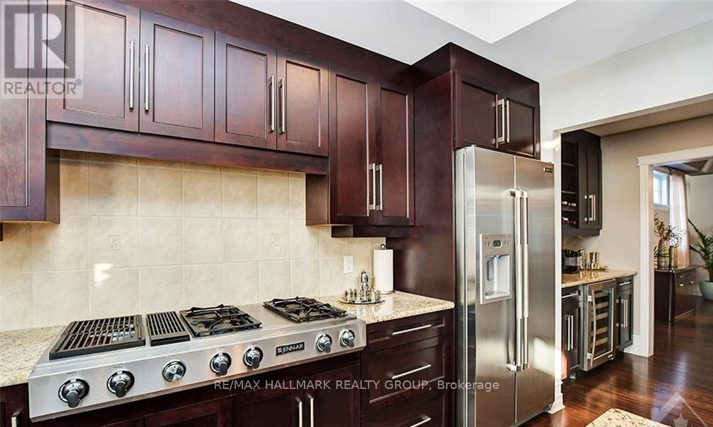 318 Rywalk Circle, Ottawa, Ontario  K1T 0C7 - Photo 12 - X12972784