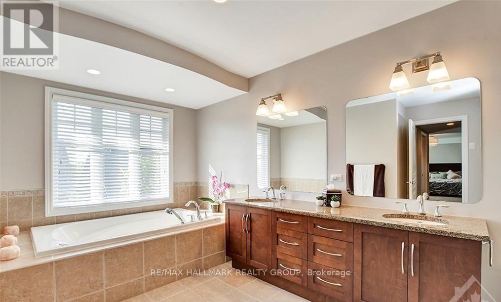 318 Rywalk Circle, Ottawa, Ontario  K1T 0C7 - Photo 18 - X12972784