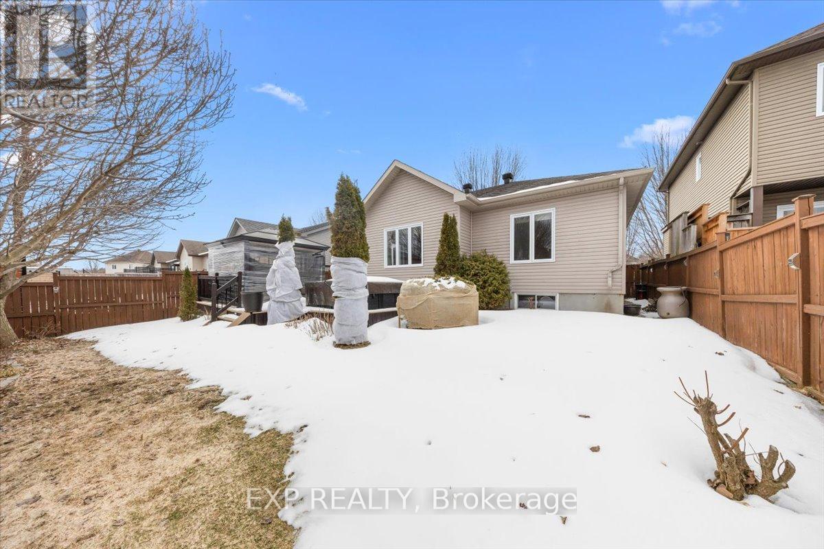 35 Honore Crescent, The Nation, Ontario  K0A 2M0 - Photo 46 - X12972830