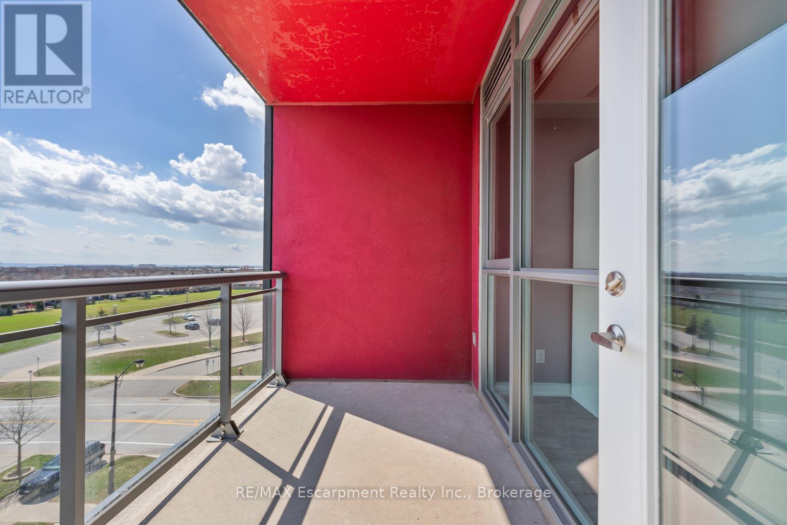 516 - 5220 Dundas Street, Burlington, Ontario  L7L 0J4 - Photo 15 - W12972904