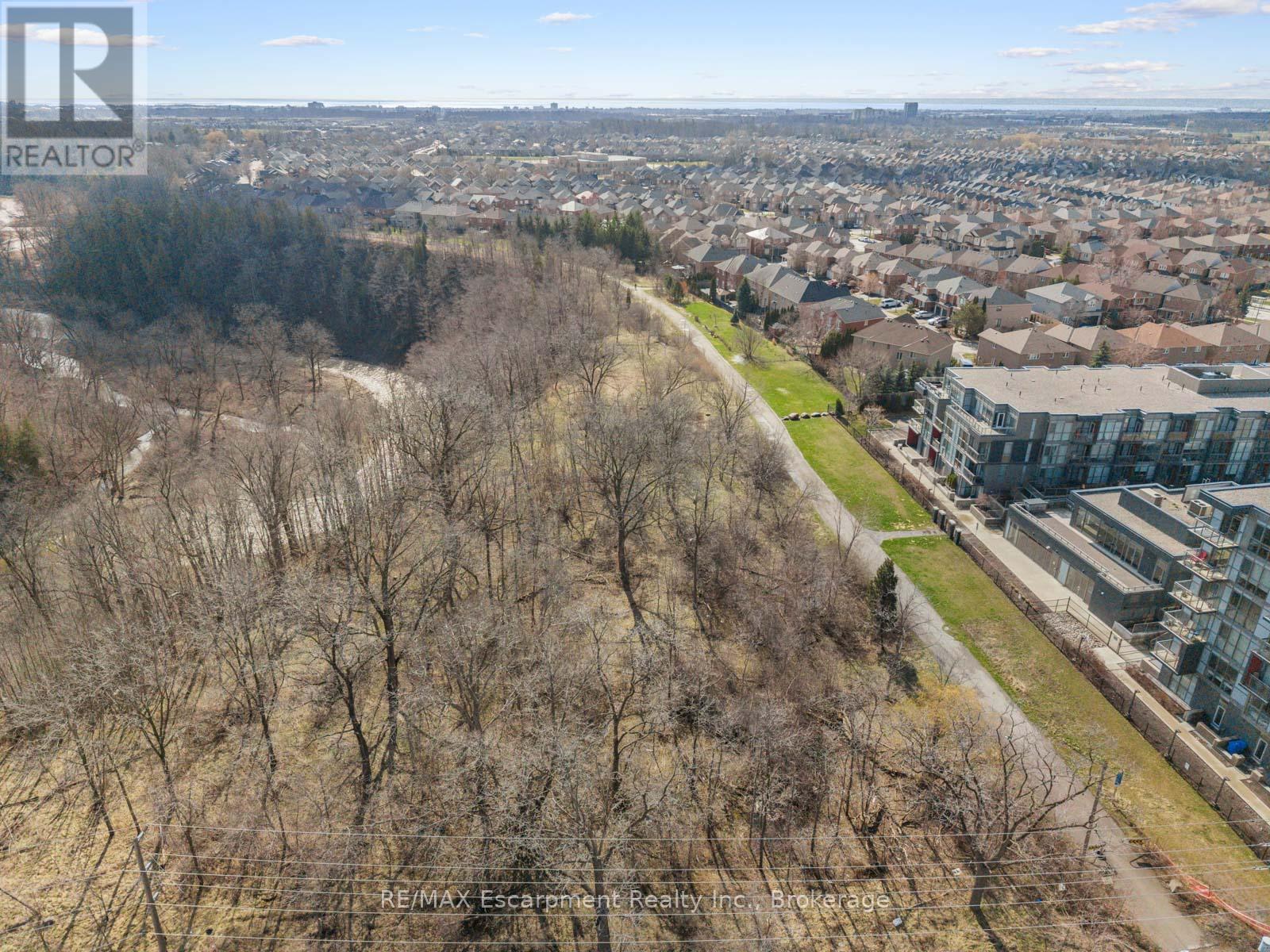 516 - 5220 Dundas Street, Burlington, Ontario  L7L 0J4 - Photo 35 - W12972904