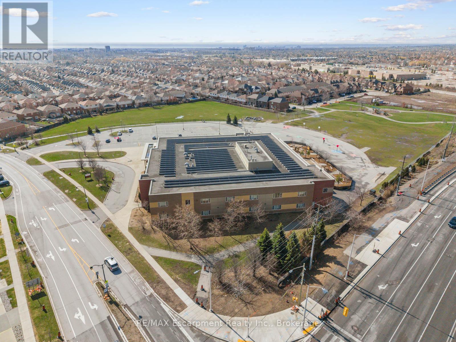 516 - 5220 Dundas Street, Burlington, Ontario  L7L 0J4 - Photo 36 - W12972904