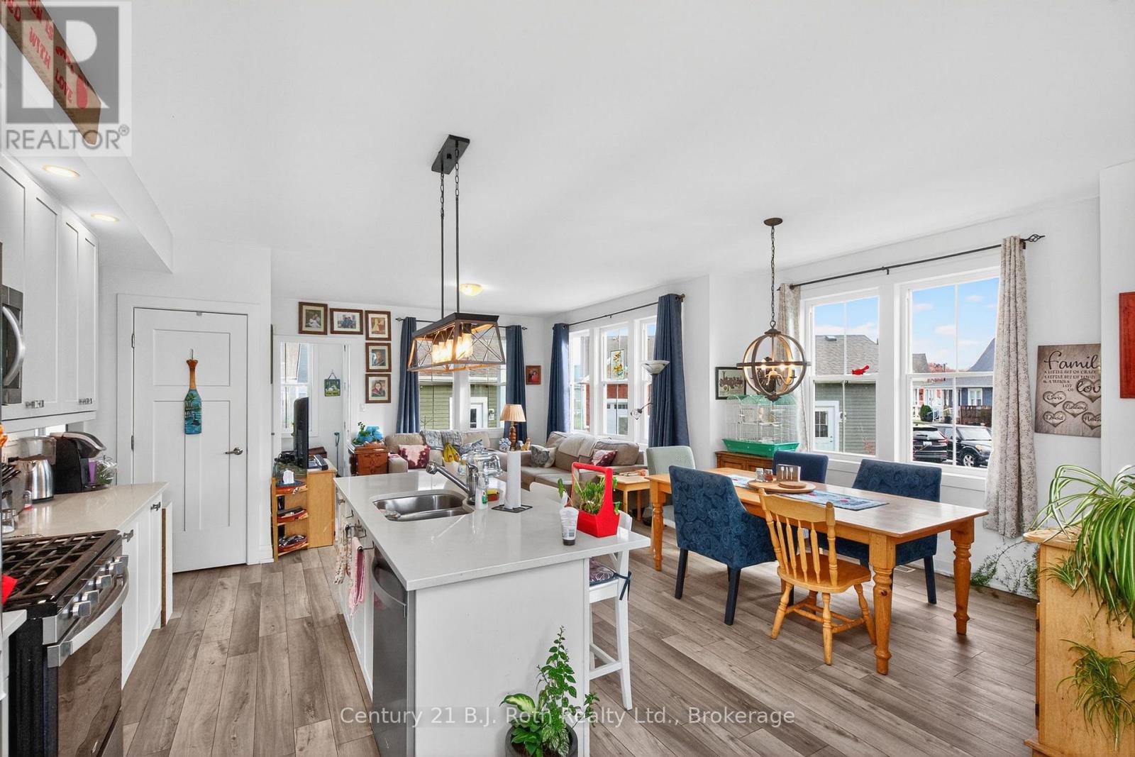 16 Samantha Lane, Midland, Ontario  L4R 0H4 - Photo 13 - S12972890