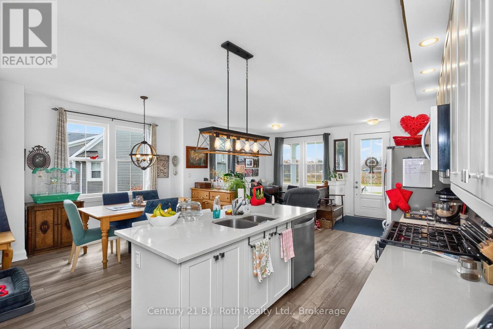 16 Samantha Lane, Midland, Ontario  L4R 0H4 - Photo 14 - S12972890