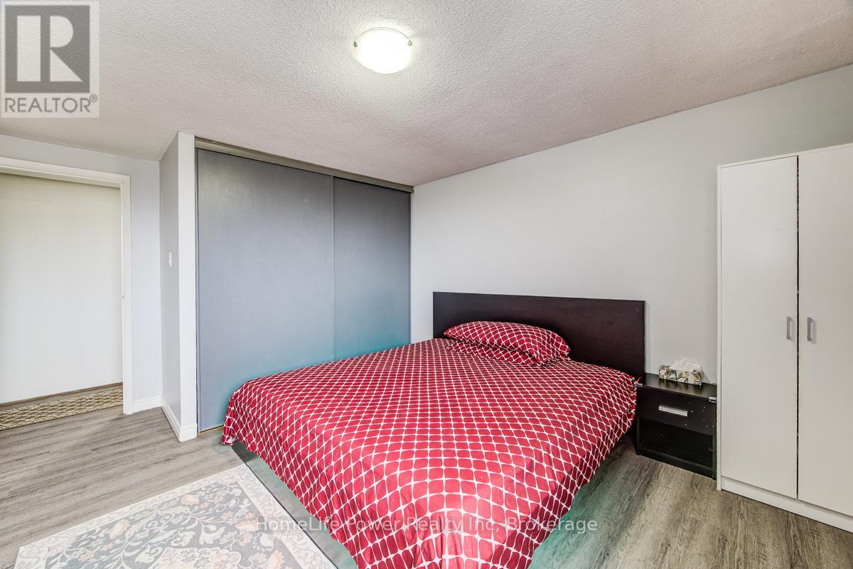 303 - 4 Avalon Place, Kitchener, Ontario  N2M 4N6 - Photo 22 - X12972884