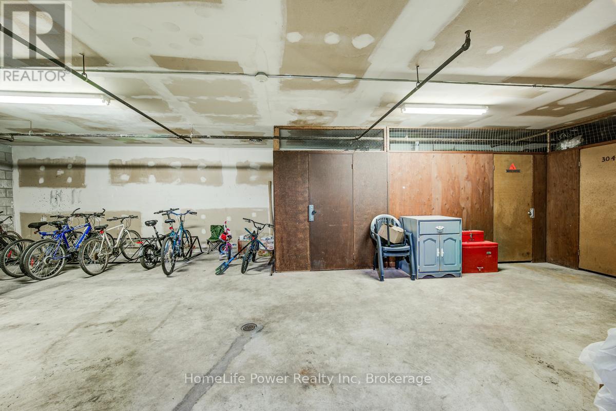 303 - 4 Avalon Place, Kitchener, Ontario  N2M 4N6 - Photo 29 - X12972884