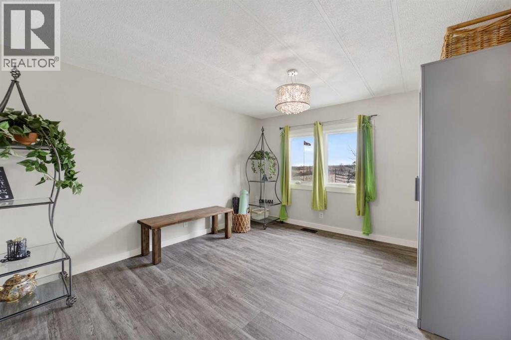 10, 30245 Range Road 12, Rural Mountain View County, Alberta  T0M 0N0 - Photo 11 - A2299460