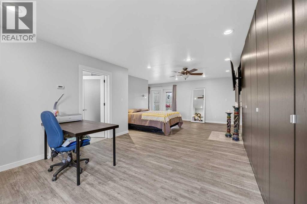 10, 30245 Range Road 12, Rural Mountain View County, Alberta  T0M 0N0 - Photo 9 - A2299460