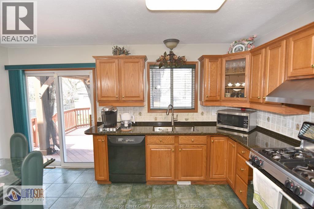 4450 Cherry Hill Rd, Windsor, Ontario  N9G 2P5 - Photo 13 - 26007516