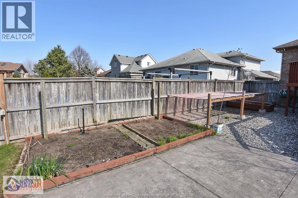 4450 Cherry Hill Rd, Windsor, Ontario  N9G 2P5 - Photo 46 - 26007516