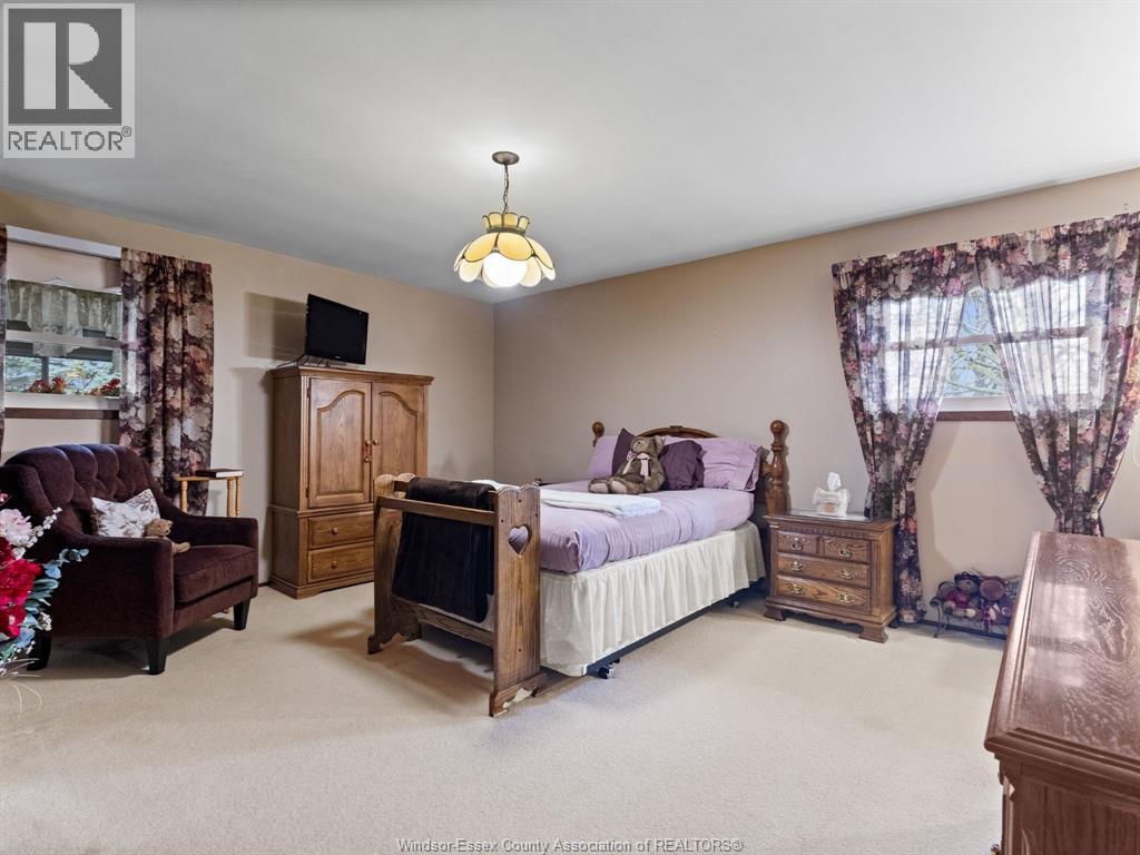 4960 Huron Church Line Road, Lasalle, Ontario  N9H 1H4 - Photo 15 - 26007379