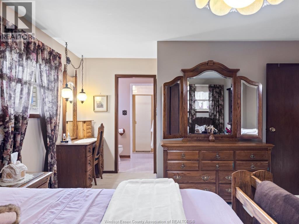 4960 Huron Church Line Road, Lasalle, Ontario  N9H 1H4 - Photo 16 - 26007379