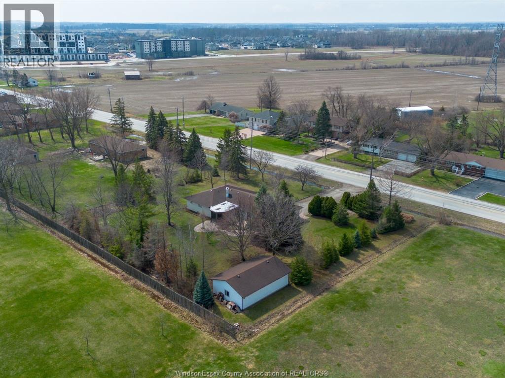 4960 Huron Church Line Road, Lasalle, Ontario  N9H 1H4 - Photo 2 - 26007379