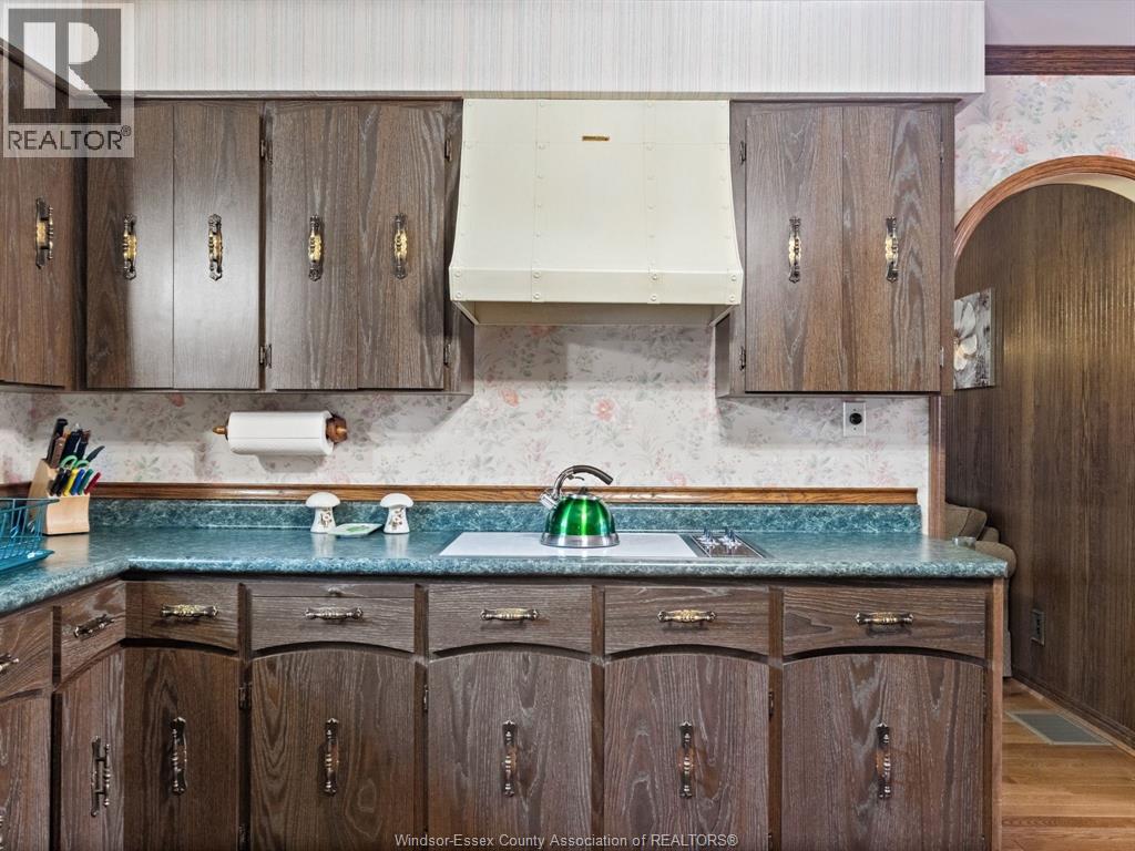 4960 Huron Church Line Road, Lasalle, Ontario  N9H 1H4 - Photo 21 - 26007379