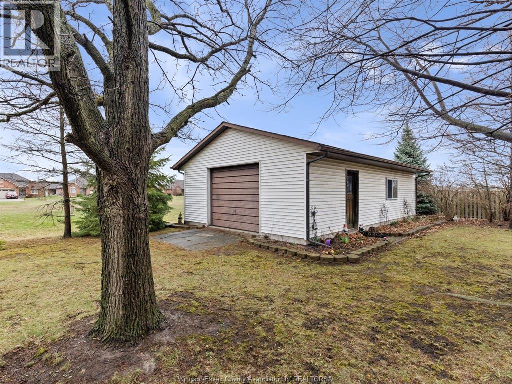 4960 Huron Church Line Road, Lasalle, Ontario  N9H 1H4 - Photo 27 - 26007379