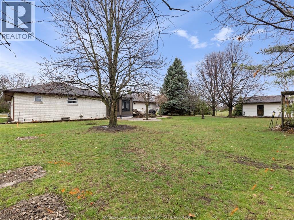 4960 Huron Church Line Road, Lasalle, Ontario  N9H 1H4 - Photo 34 - 26007379