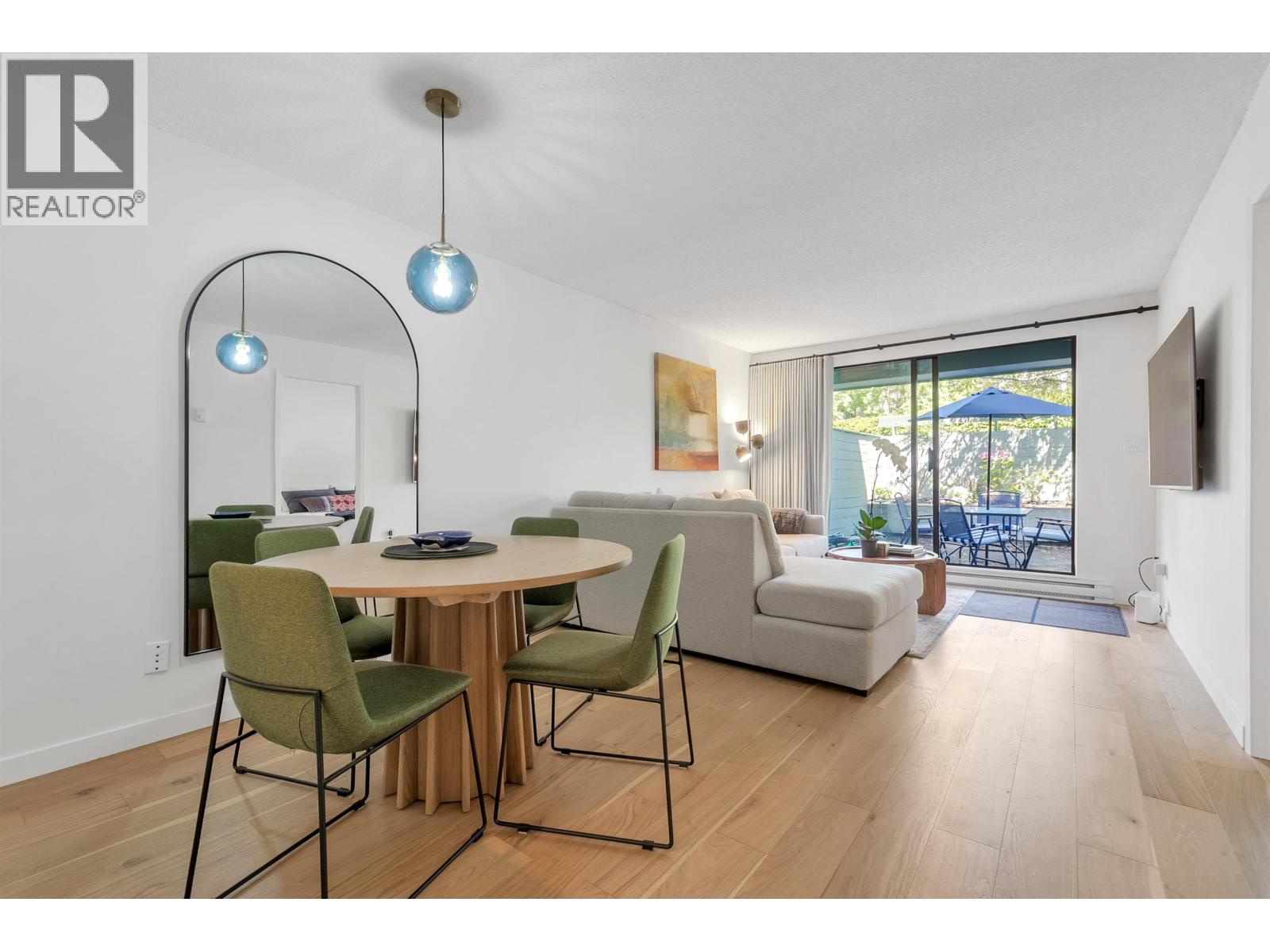 208 2119 Bellevue Avenue, West Vancouver, British Columbia  V7V 1C2 - Photo 9 - R3108590