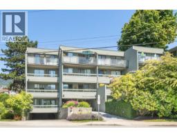 208 2119 BELLEVUE AVENUE, West Vancouver, British Columbia
