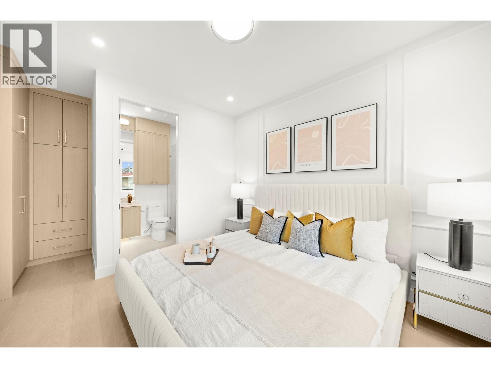 2965 Glen Drive, Vancouver, British Columbia  V5T 2P1 - Photo 18 - R3108593